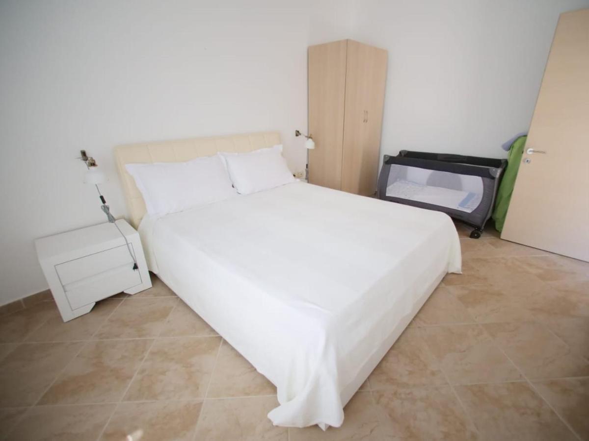Sunset Apartment Saranda Bay Exterior photo