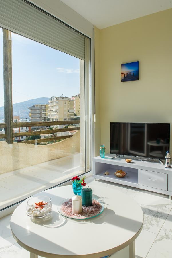 Sunset Apartment Saranda Bay Exterior photo