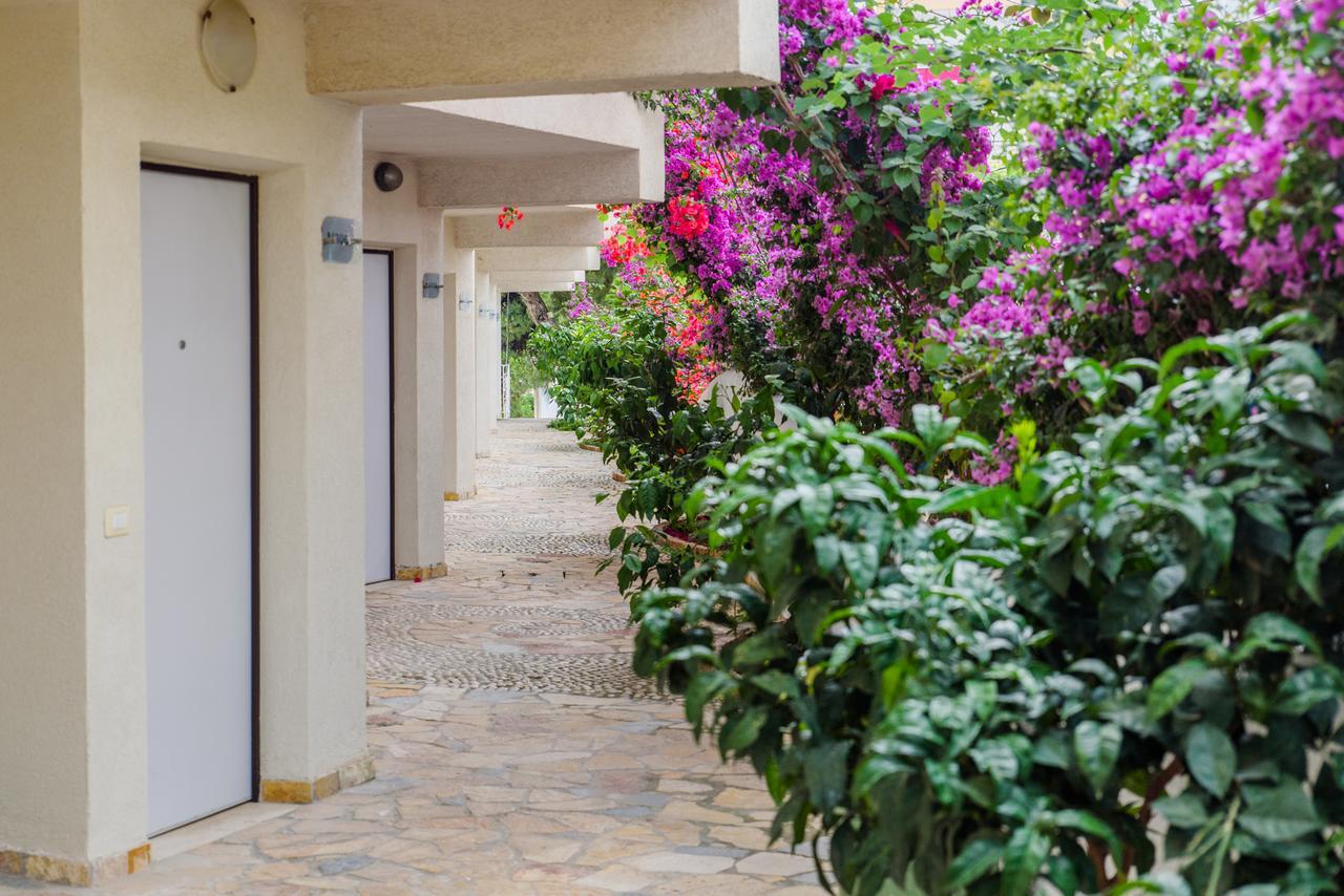 Sunset Apartment Saranda Bay Exterior photo