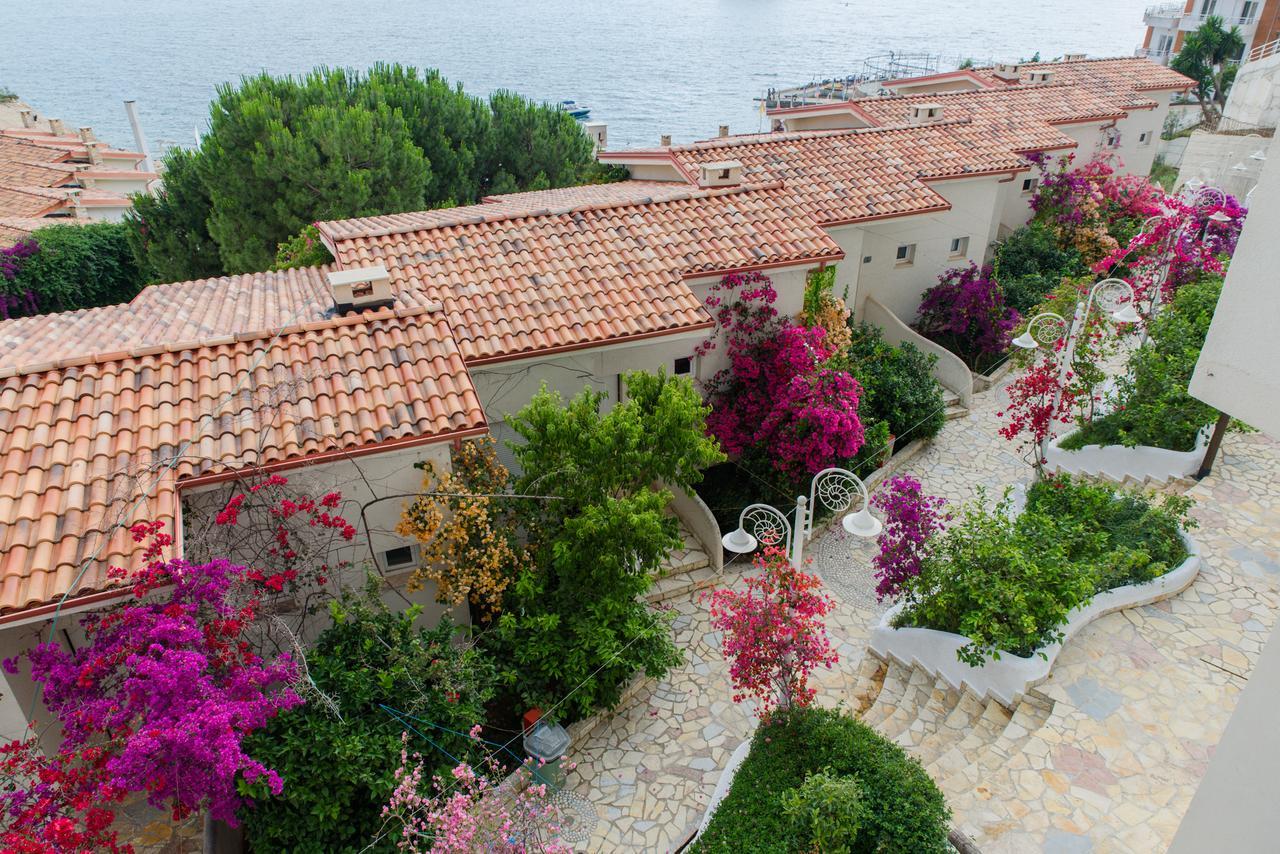 Sunset Apartment Saranda Bay Exterior photo