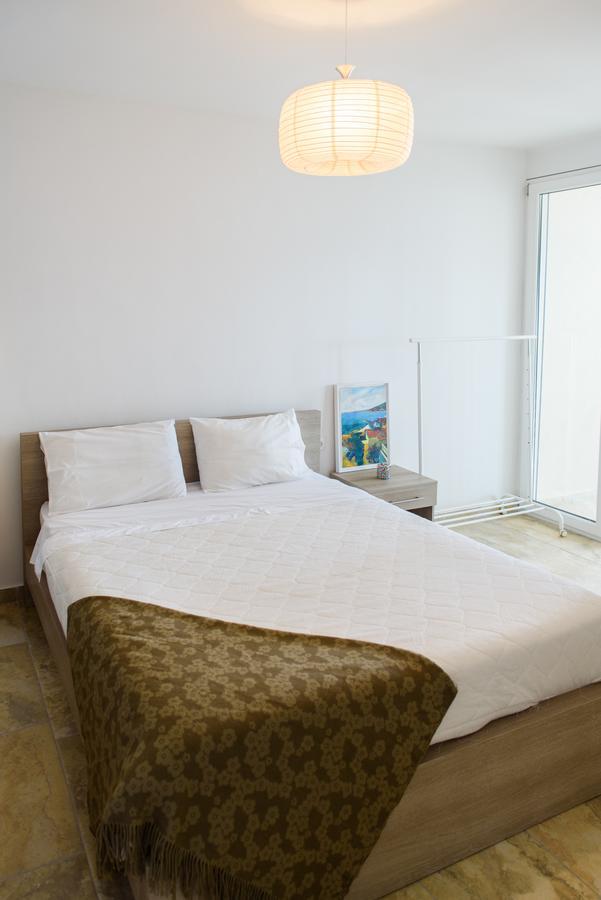 Sunset Apartment Saranda Bay Exterior photo