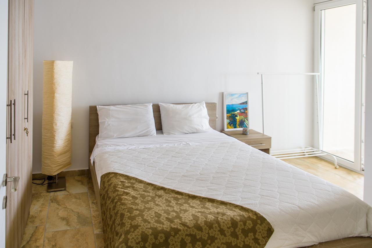 Sunset Apartment Saranda Bay Exterior photo